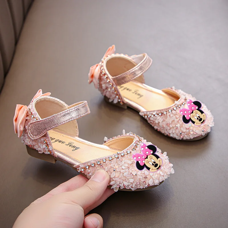 

first walkers Minnie Mouse Girls Crystal Sandals Disney Summer New Fashion Kids Princess Dance Shoes Baby Shiny Baotou Sandals