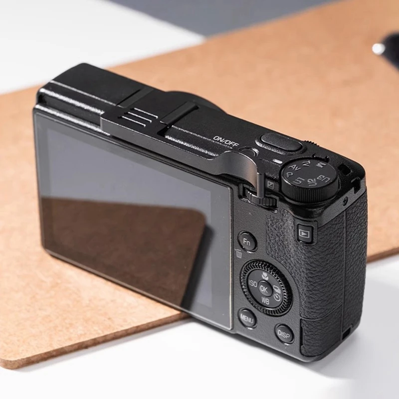 الإبهام حتى قبضة حامل قبضة اليد لريكو GR Iiix III Gr3x GR3 DSLR ملحقات الكاميرا غطاء الحذاء الساخن غطاء جبل