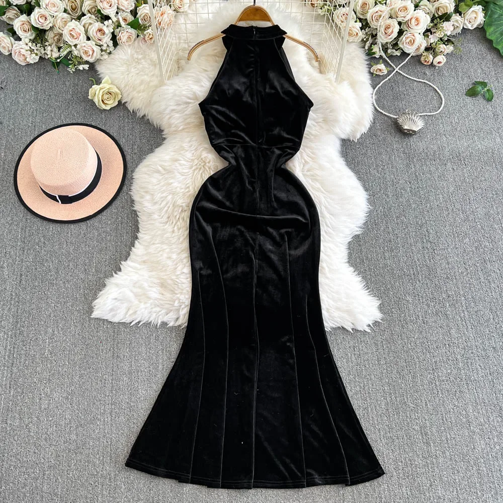 Elegant Sleeveless Vintage Halter V-neck Chic Rhinestone Slim Velour Mermaid Long Dresses French Evening High Street Clothing