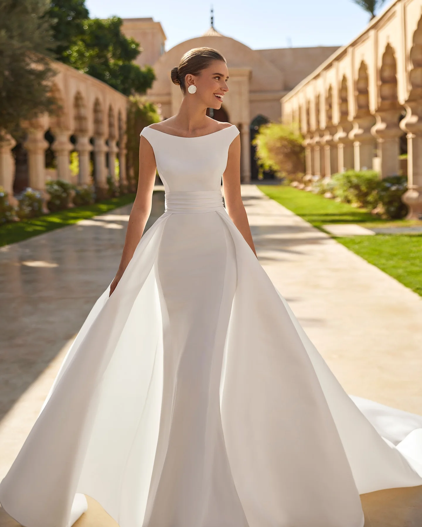

Satin Weddings Dress Mermaid Wedding Vestido De Novia Falda Desmontable Minimalista Elegante Branco Civil Vestidos Alta Costura