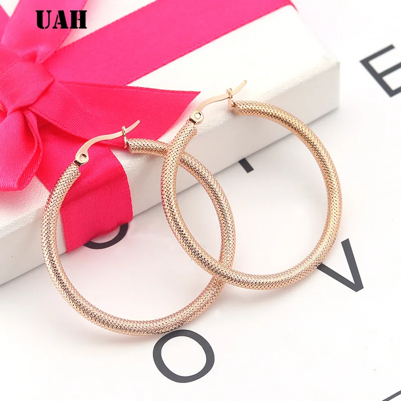 UAH Stainless Steel Circle Hoop Earrings For Women Sexy Big Round Loop Hypoallergenic Earrings Jewelry Sports Earings Gifts