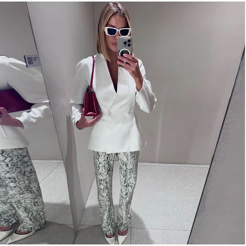 Satin V-Ausschnitt Tailliertes Anzugjackett für Damen Elegante Langarm Doppelreihige Schlichte Schlanke Mäntel Modische Damen Neue Oberbekleidung – Detail 9