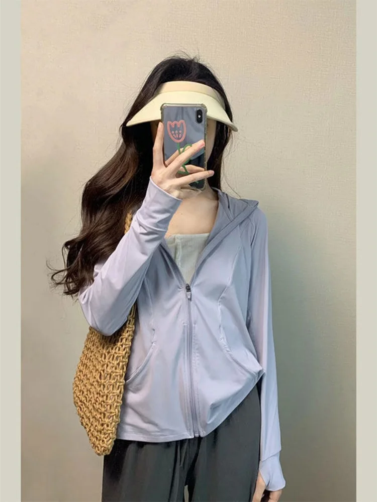 

Women's Summer 2026 New Ice Silk Thin Loose Breathable Sun Protection Outerwear Coat Hooded Long Sleeve Regular Length Zipper