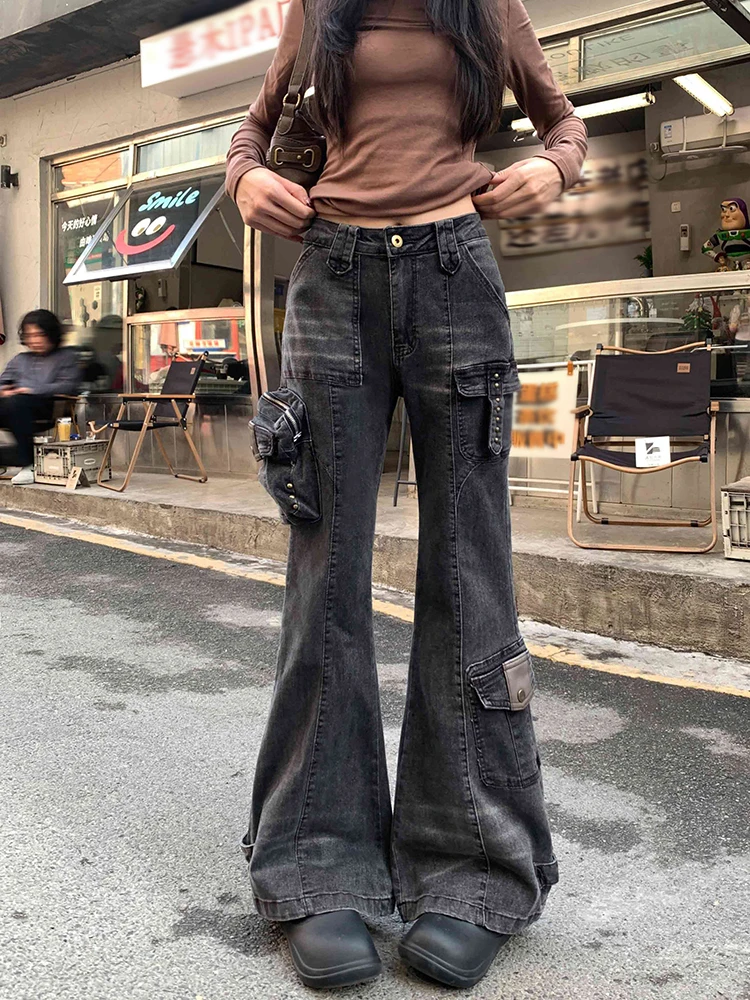 ReddaChic Black Whiskers Women Flared Jeans Rivet Multi-pocket Low Waist Relaxed Fit Distressed Bootcut Pants Grunge Streetwear