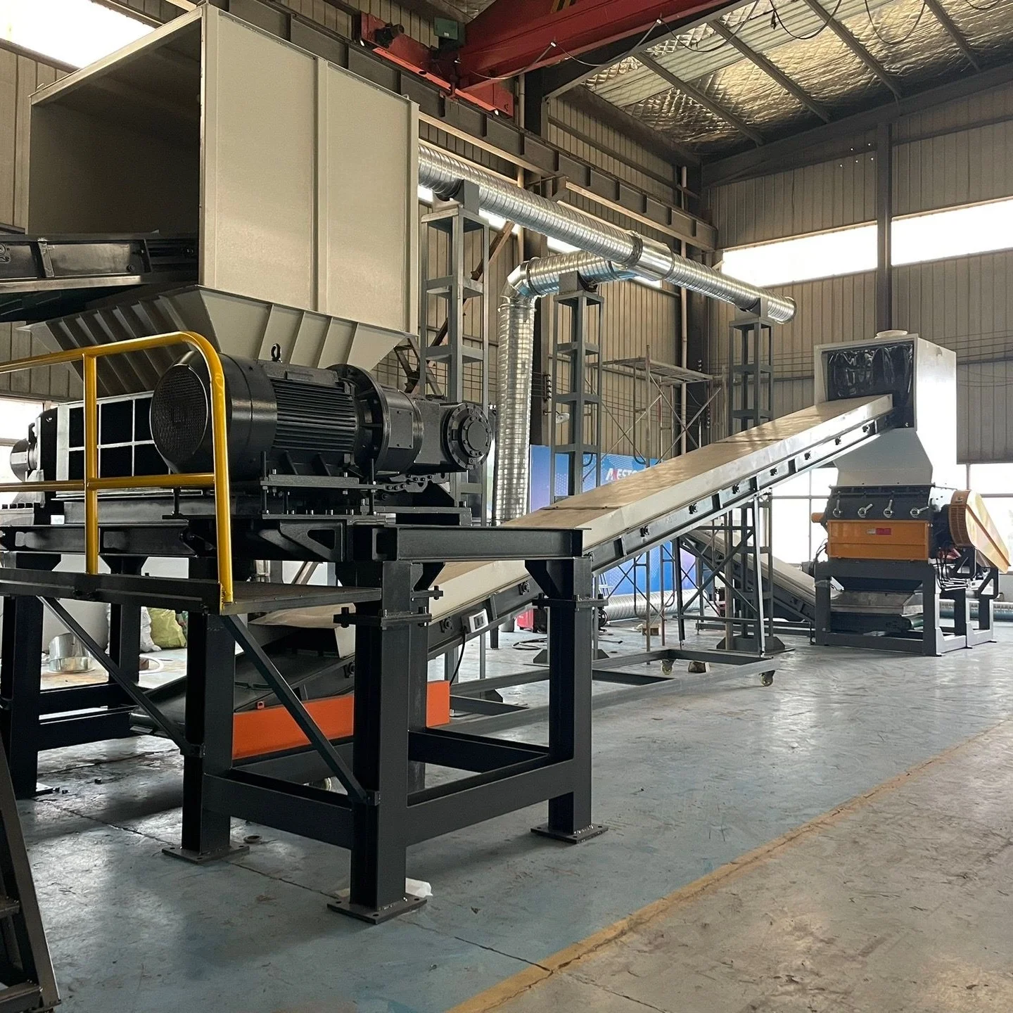 Industrial Double Shaft Shredder For Tire Rubber Kitchen Waste Solid And Construction Waste Recycling Crusher Machine
