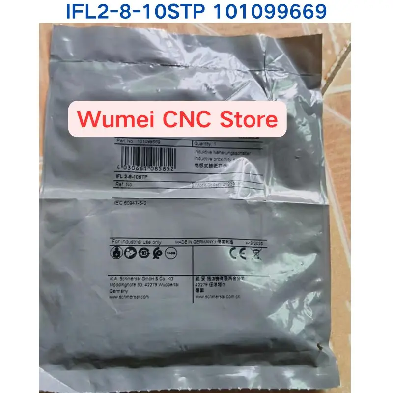 Brand new Original Inductive proximity switch IFL2-8-10STP 101099669 If you need other specifications, please consult