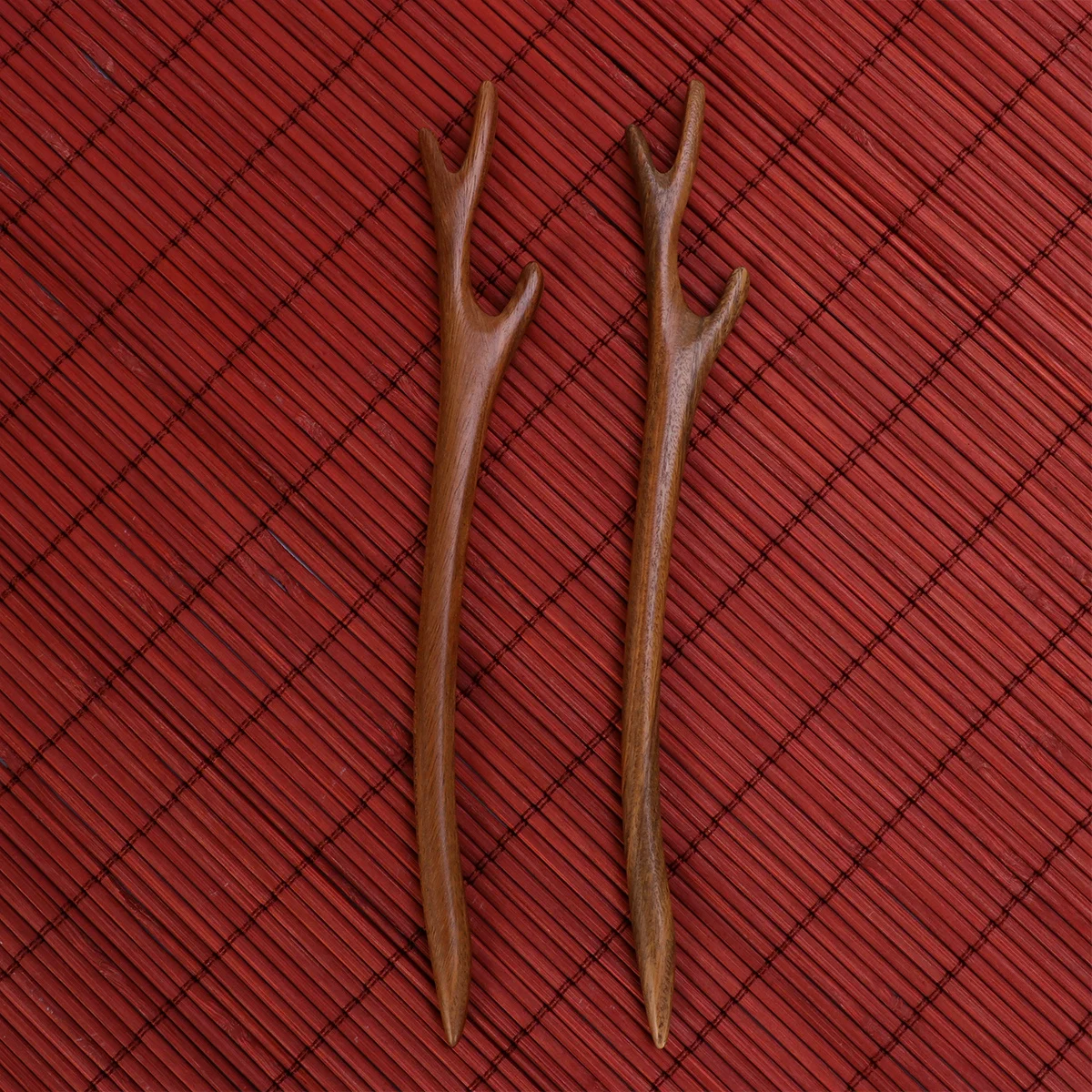 

2pcs Wooden Hairpin Vintage Handmade Headdress Ethnic Style Hair Clasp Retro Natural Print Lightweight Durable Elegant Women