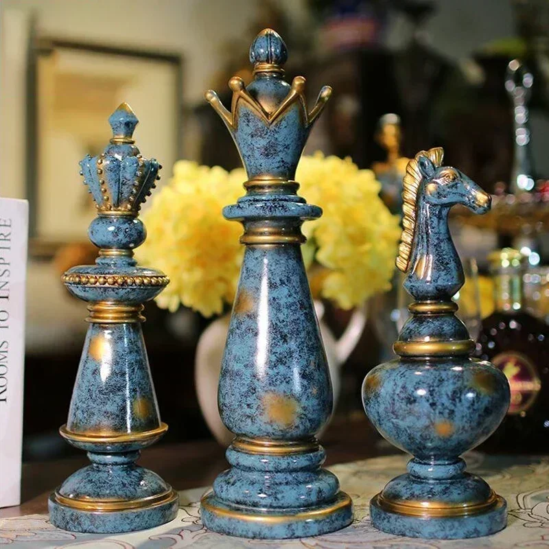 European Luxury Retro Resin International Chess Figurines Crafts Home Furnishing Decoration Livingroom Table Ornaments Statues