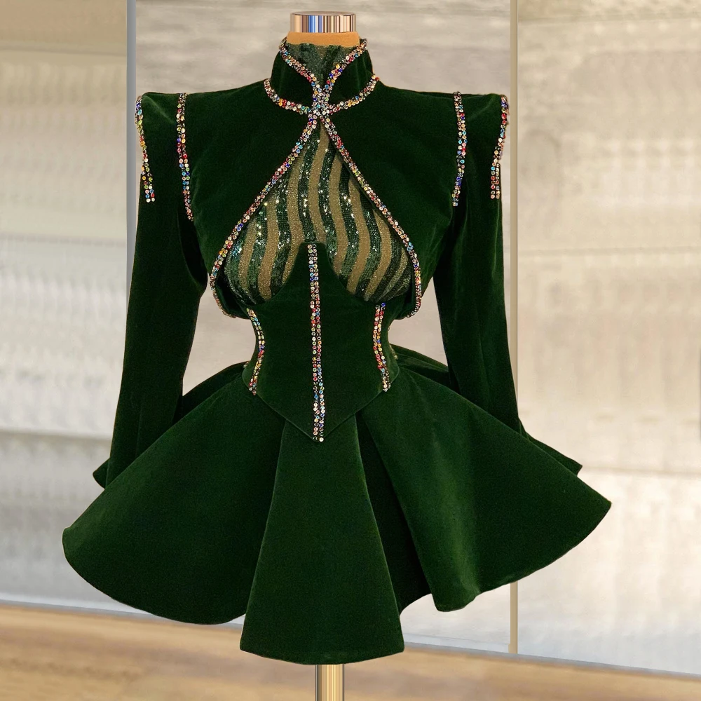 Green Cocktail Dresses Sheath Long Sleeves Short Mini Velvet Beaded Homecoming Dresses Haute Couture Customized