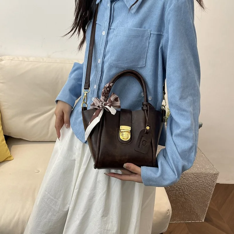 

Trendy-elegant 2025 New Ladies Luxury Brand Leather Tote Bag Famous Designer Popular Vintage Casual​