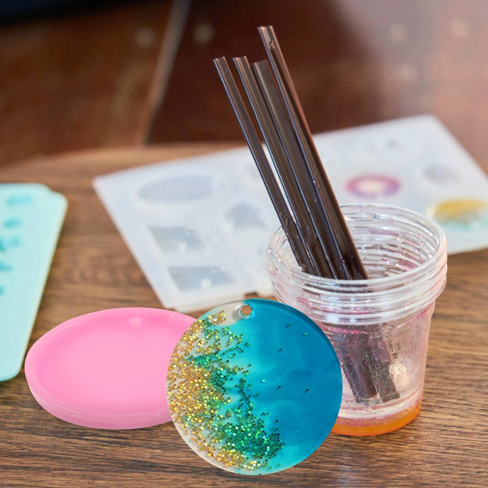 

10 Pcs Aromatherapy Pendant Mold Silicone Keychain Charm Car Tag Crafts Supplies Nonstick Casting Resin Molds Flexible Jewelry