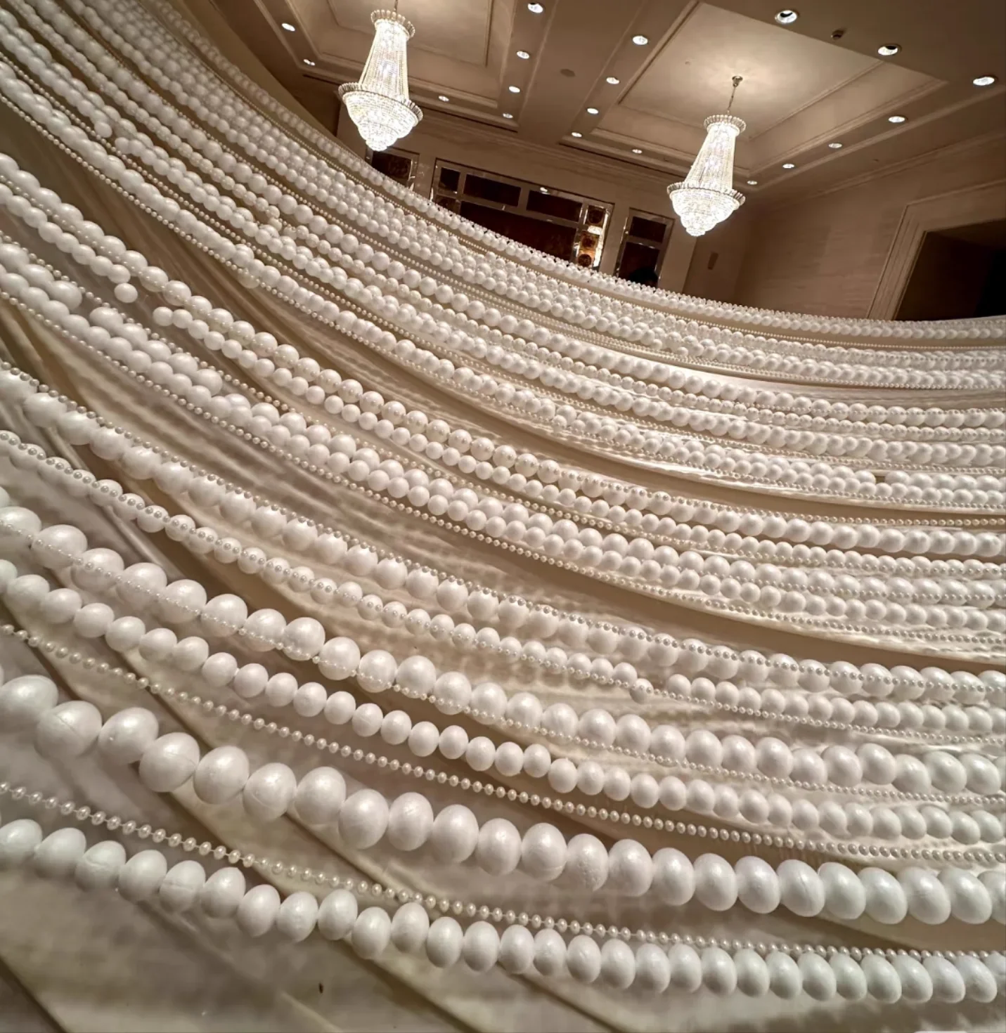 

White Ceiling Hanging Decorations Pearl String Wedding Birthday Party Stage Layout Props Background Wall Shop Window Foam Ball