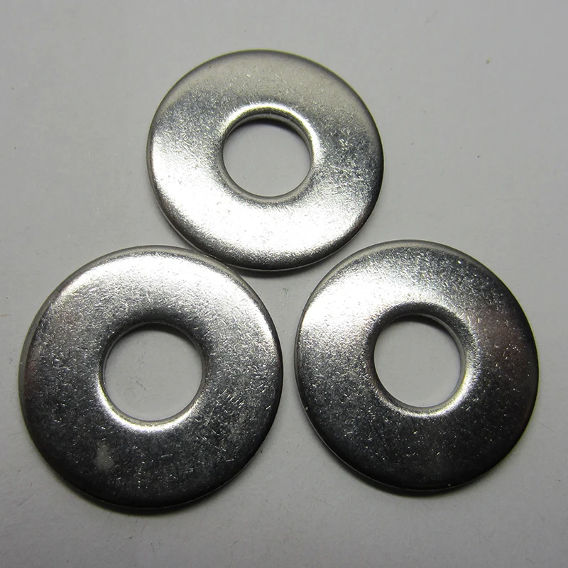 M2.5 M3 M3.5 M4 M5 M6 M8 M10 M12 DIN9021 GB96 304/A2-70 Stainless Steel Large Size Flat Washer