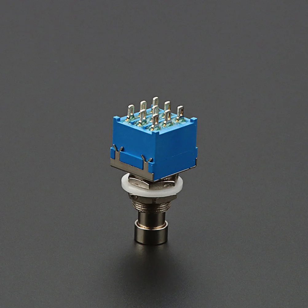 

1pcs Guitar Foot Switch 9 Pin Metal Pedal Stomp Button Latching Effect Compatible With Amplifier Accessories Instrument
