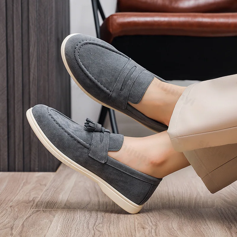 

Men Flat Loafers Frosted Suede Flat Shoes 2025 Comfortable Non Slip Fashion Loafers Lightweight Trendy Outdoor Casual Shoes