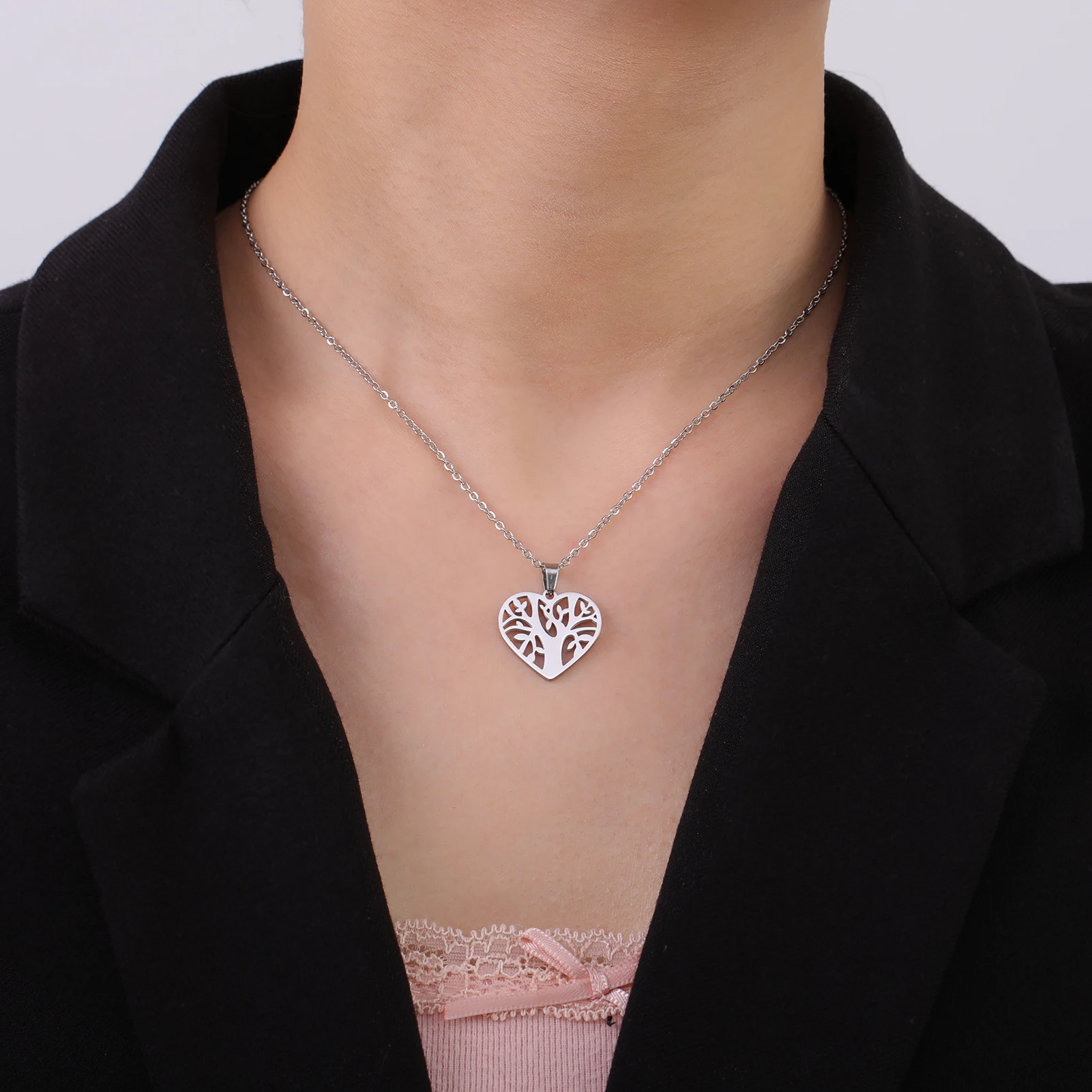 Heart Shape Tree of Life Pendant Necklace Women Girls Stainless Steel Sweater Chains Vintage Amulet Jewelry Gift for Mother