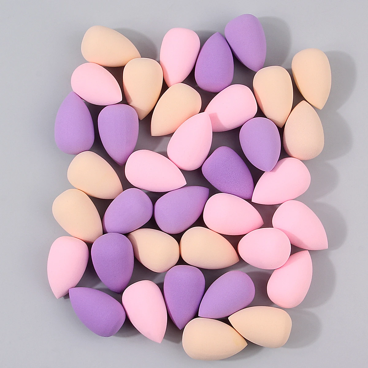 12/36 SZT. Profesjonalna mini gąbka do makijażu, super miękka, nie przykleja się do pudru podczas makijażu, narzędzie do makijażu twarzy