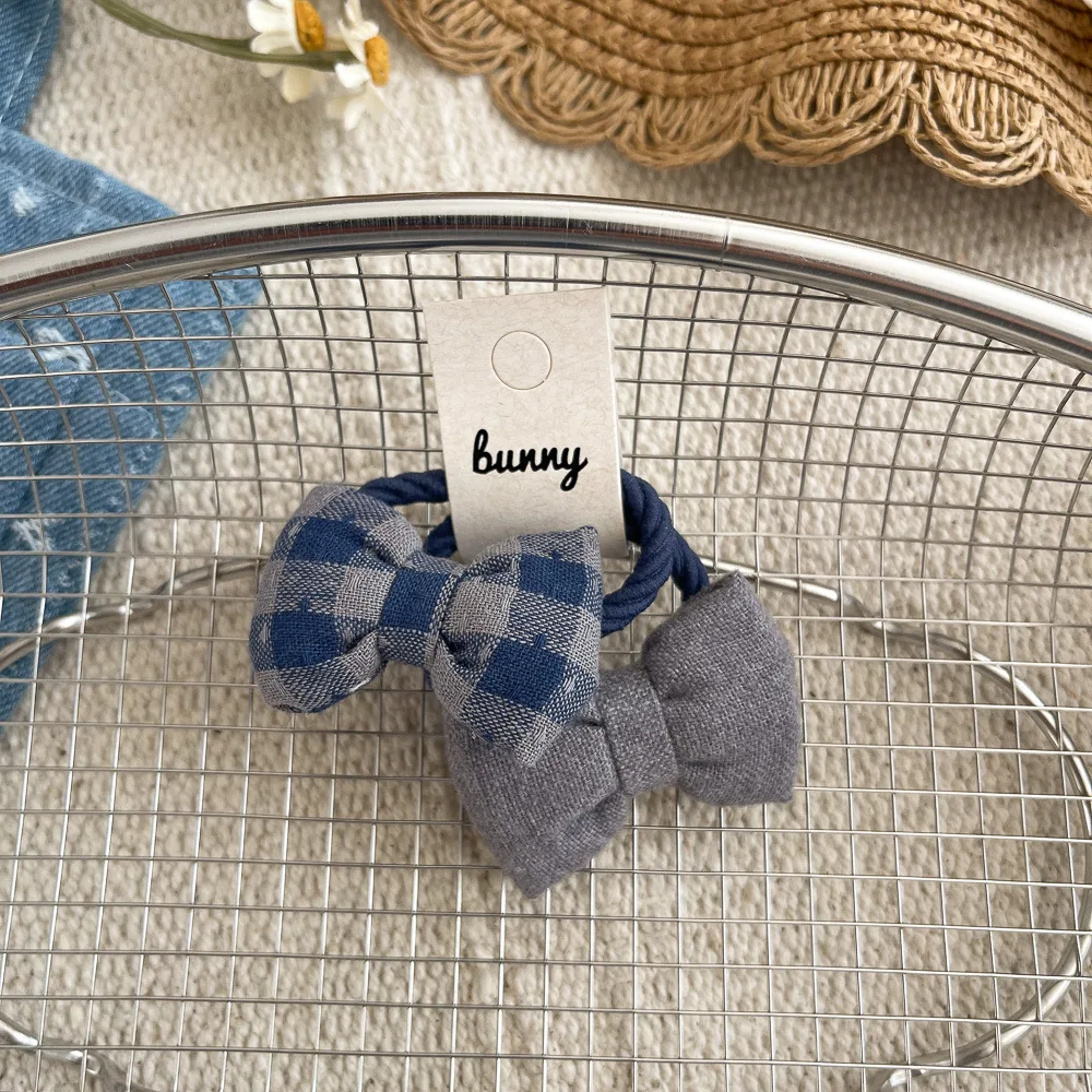 Vintage Plaid Hair Clips 2PCS Gray Blue Apple Design Fabric Snap Clips for Girls Side Bangs Non-Damage Barrettes view 5