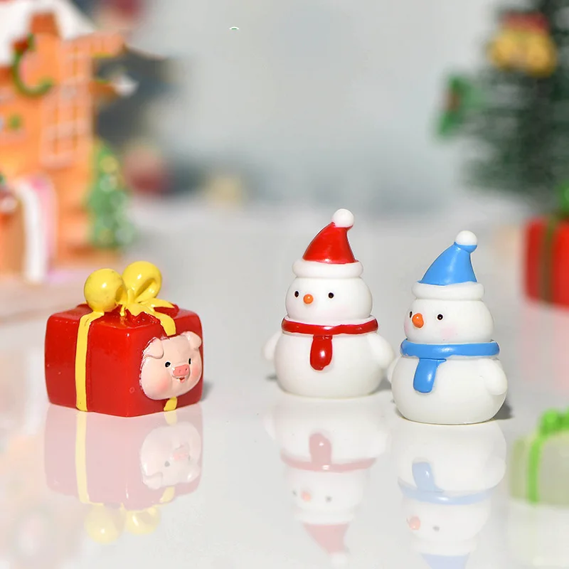 Christmas Figurine Colorful Snowman Decoration Micro Landscape Accessory Vibrant Resin Ornament For Home Decor Holiday Ornament