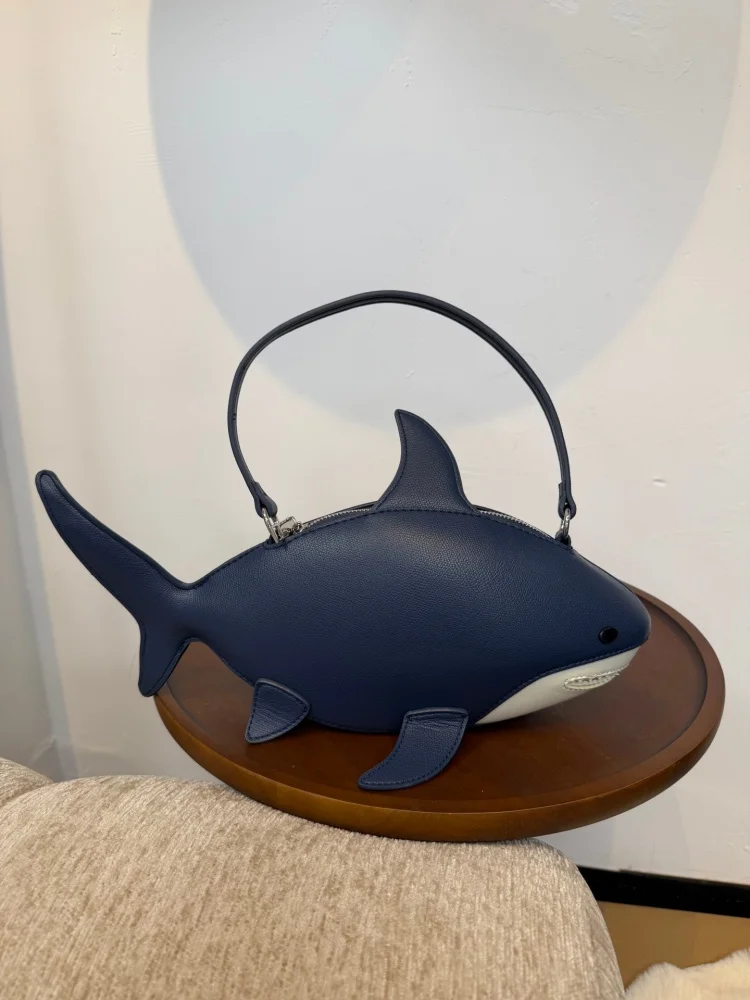 2026 Creative Design Shark Shaped Bag Women's 3D Marine Animals Shoulder Bag Funny Blue Bizarre Shapes Handbag