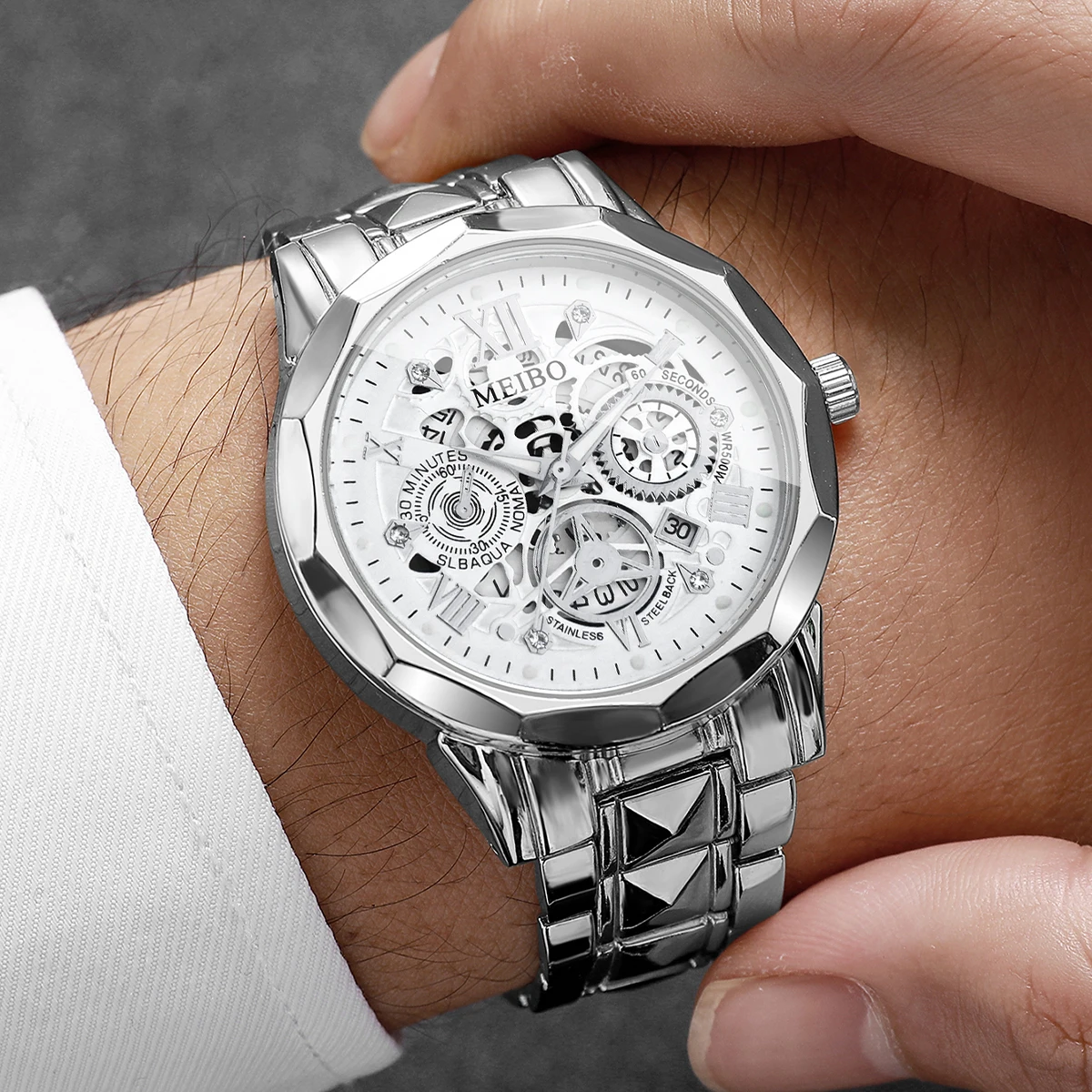 Fashion Men Quartz Watch Skeleton Roma Dial Calendar Stainless Steel Band Business Wristwatches Relogio Masculino (Without Box）