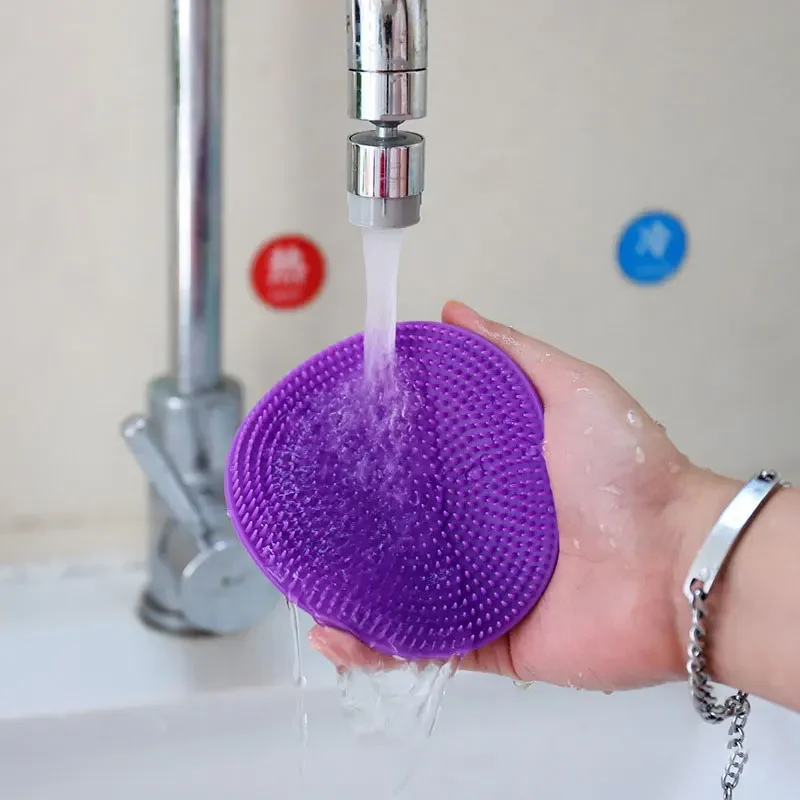 Silicone bath brush easy to bubble food grade silicone material does not harm the skin non-slip baby bath brush scrub bath brush