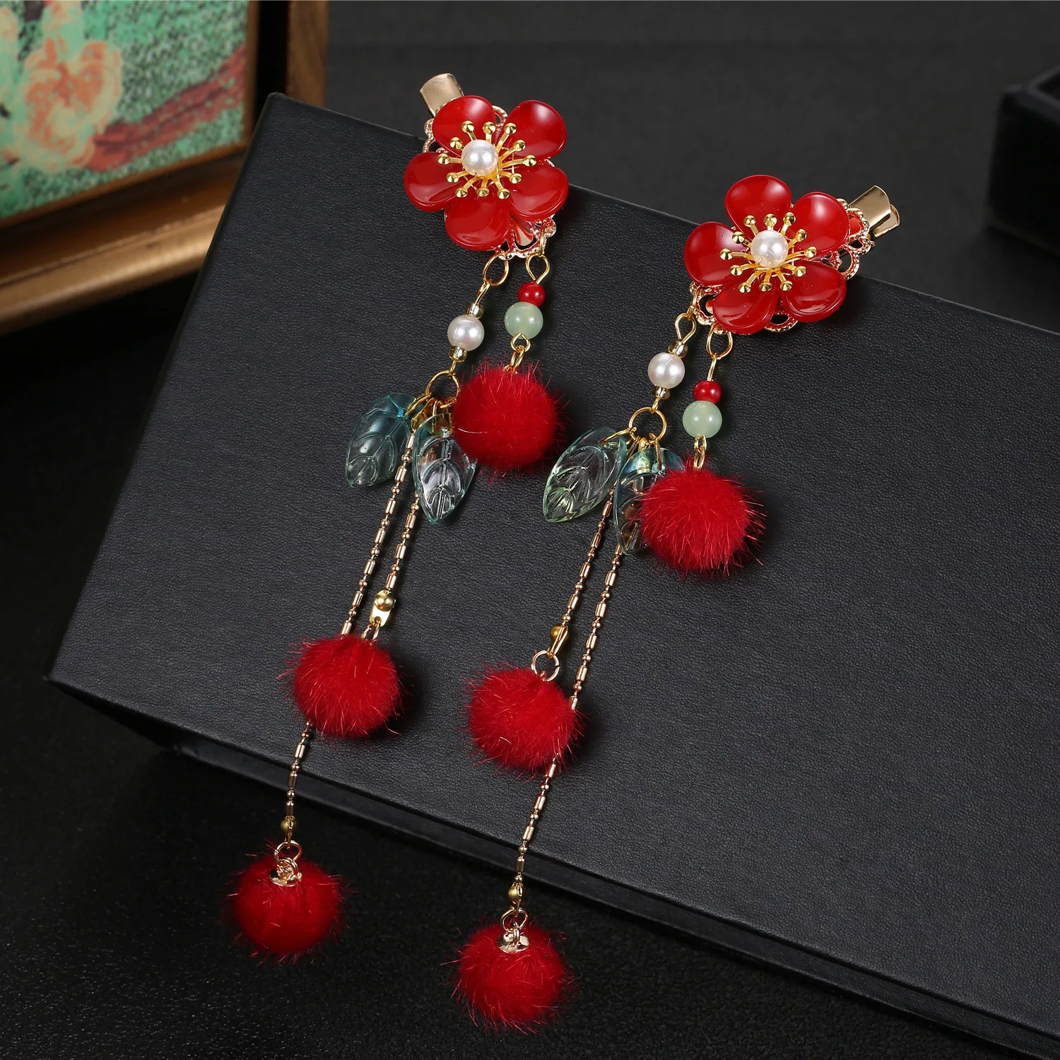 Chinese-style Hanfu Accessories Hairball Hairpin Children\'s New Year Simple Leaf Pendant Antique Headwear Fairy Hair Accessories