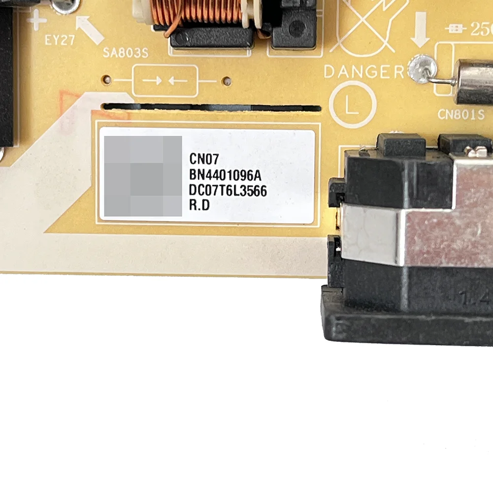 LS32AM702UNXZA LS32BM702UNXGO LS32BM703UN LS32AM700UR LS32BM703UNXZA LS32BM702UN บอร์ดจ่ายไฟสำหรับ BN44-01096A P32E8_ADY