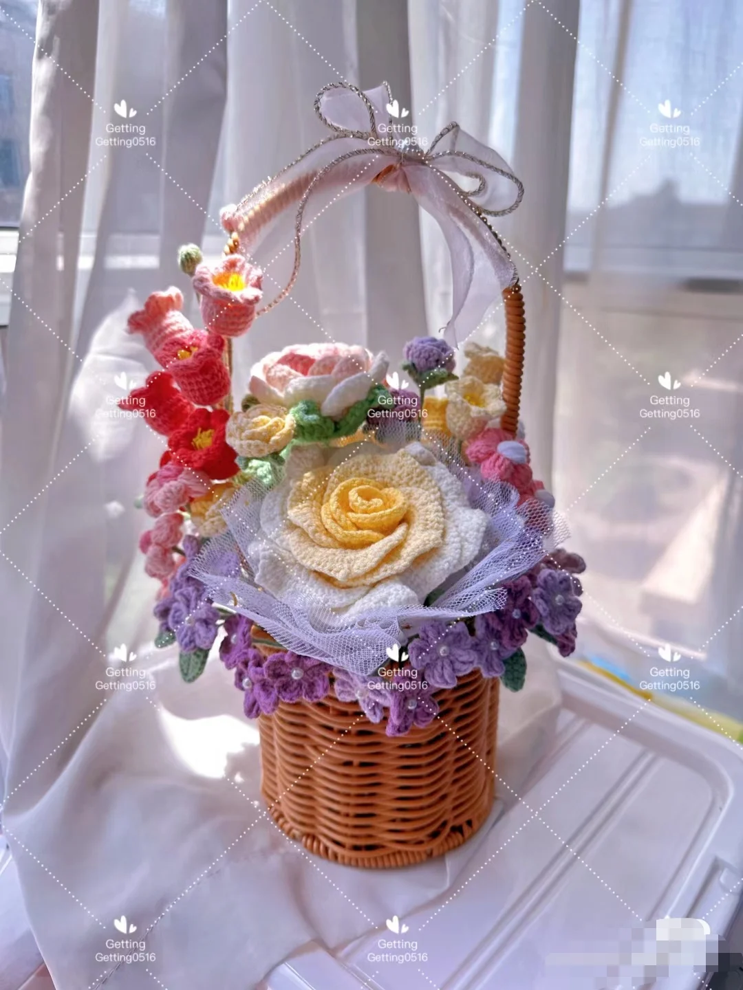 

Finished Creative Crochet Bouquet Simulation Sunflower Basket