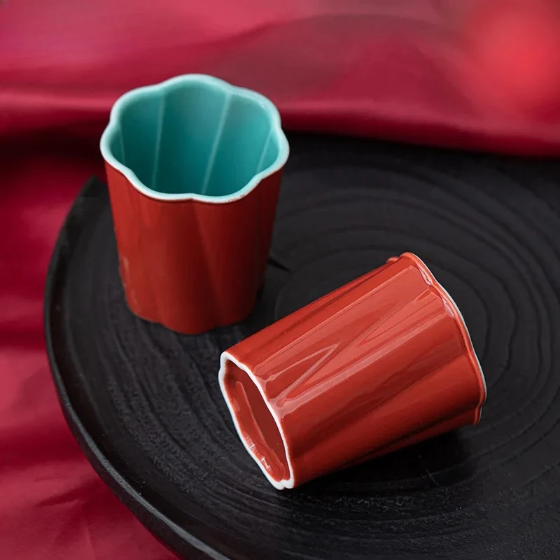 

2pc/lot Palace Museum Red Petal Teacup Antique Tea Bowl Mug Tea-tasting Fragrance Cup Chazhan Master Cups Chinese Tea Set 70ml