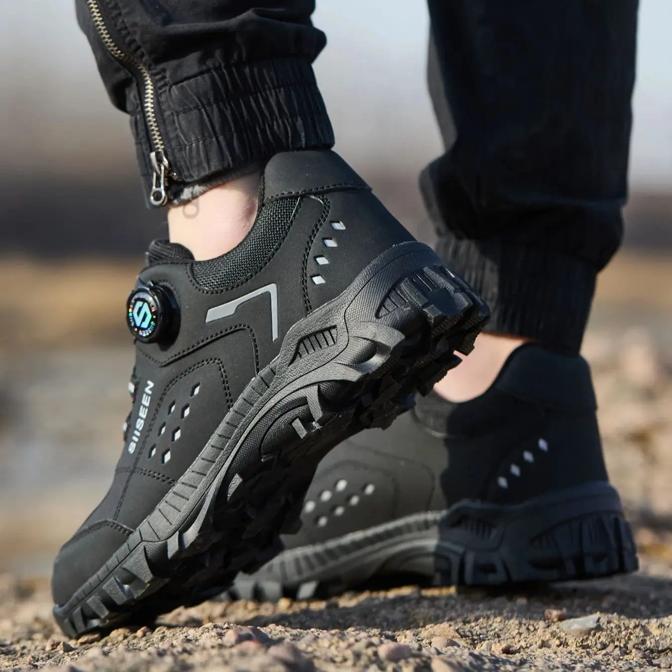 أحذية أمان للرجال برأس فولاذي مقاومة للثقب ونعل خفيف الوزن وجيد التهوية لأحذية العمل الخارجية