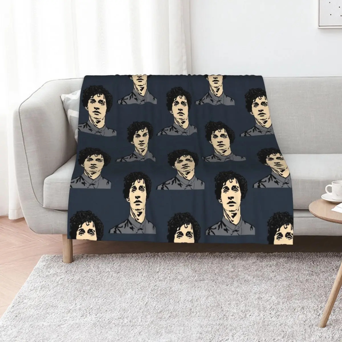 

Robert Sheehan Print Throw Blanket Luxury Nap Bed covers Moving Blankets