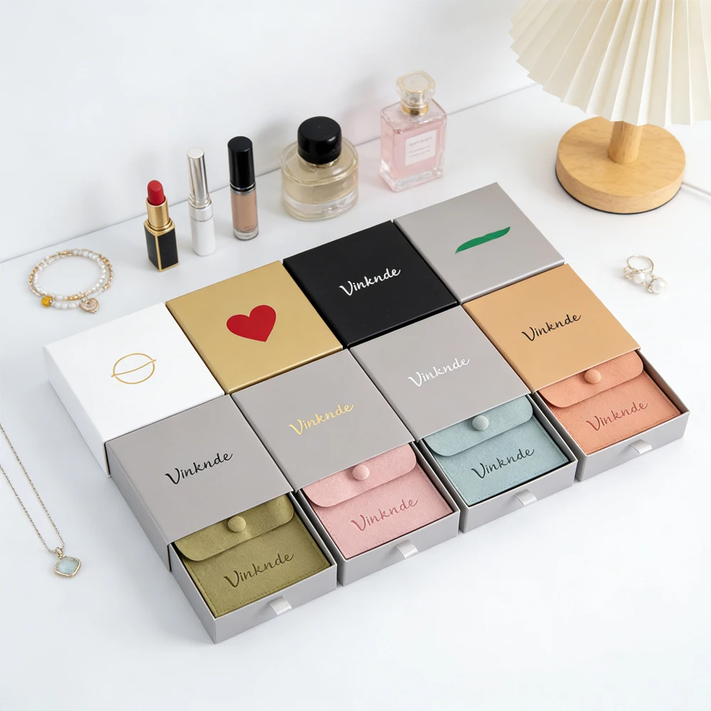 

24/50/100 шт. коробки для упаковки серег и брошей с замшевым мешочком из микрофибры, с застежкой-кнопкой, с возможностью нанесения логотипа, серые бумажные выдвижные коробки для колец