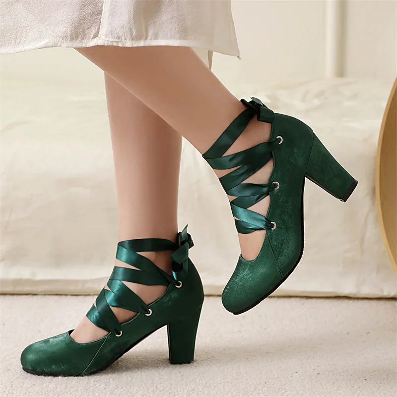 

YQBTDL/2026 Туфли-лодочки из флока для девочек в стиле ретро с круглым носком и блочным каблуком, вечерние туфли Мэри Джейн для вечеринок, туфли принцессы 8, 9, 12, 13, 14, 15, 16, 17 18