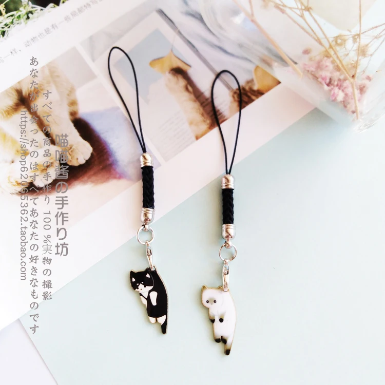 Hot Sales 1 Piece Top Quality Metal Anime Cat Mobile Phone Charm Lovely Cartoon Keychain Lanyard for Keys Phone Strap Decoration