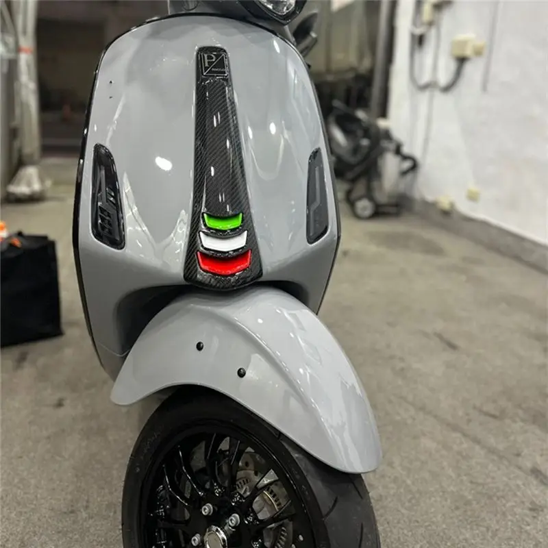 For VESPA Primavera 150 Sprint 150 Motorcycle Scooter Front Decoration Cover Tie Trim Cover Parts Green+White+Red-A67F