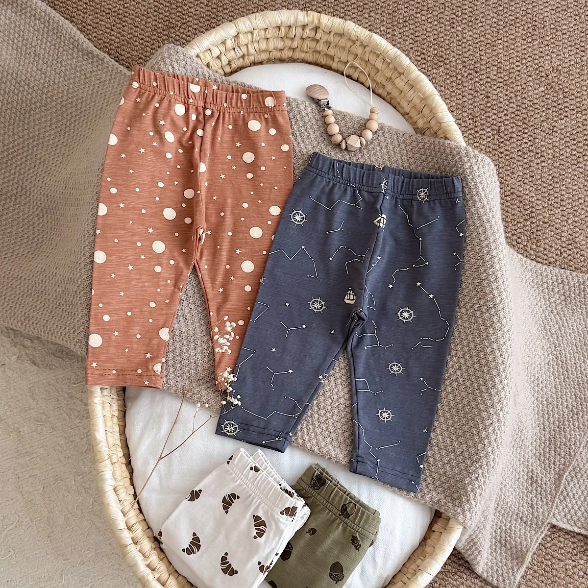 Korean Vintage Toddler Multi-Print Pants 4Pcs Set, Unisex Baby Elastic Waist Soft Knit Home Outdoor Leggings