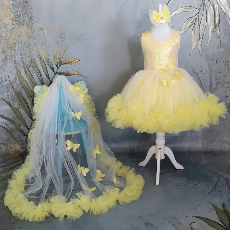 

Yellow Flower Girl Dresses Tulle Butterfly With Bow And Tailing Sleeveless For Wedding Birthday Party Banquet Princess Gowns