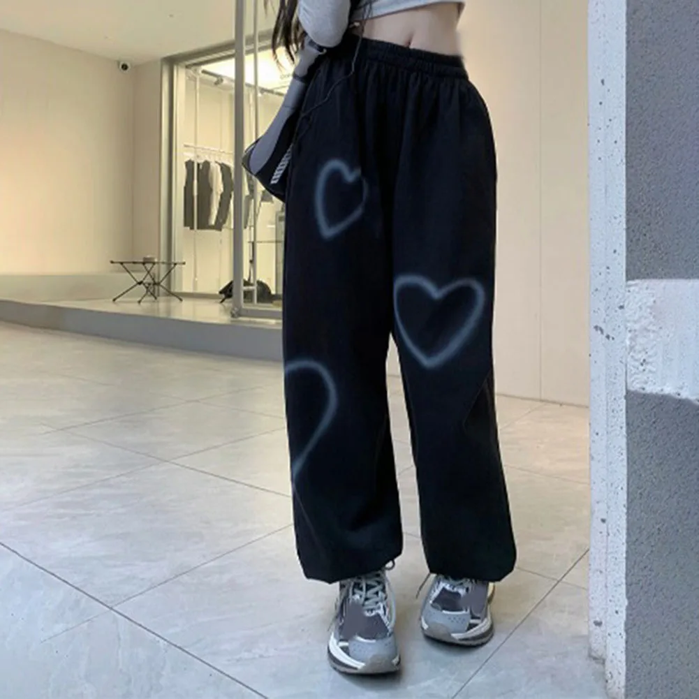 

Heart Shape Shorts High Waist Sports Pants Elastic Stretch Fashionable Look Loose Fit Heart Shape Sports Pants