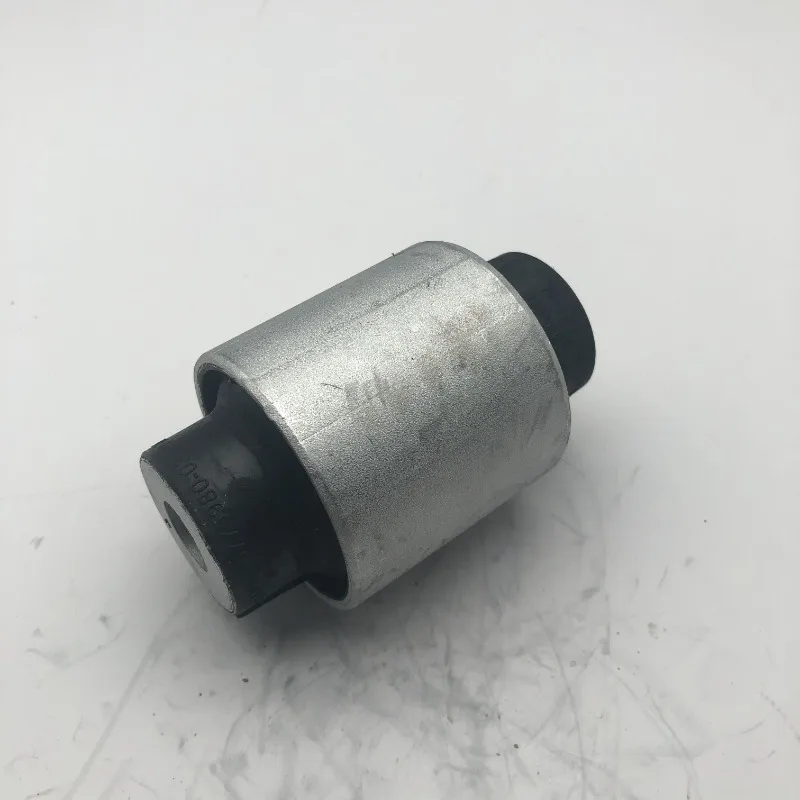 Control arm bushing suitable for Mercedes-Benz W204 C180 C200 E260 GLK300 lower swing arm support arm suspension rubber sleeve