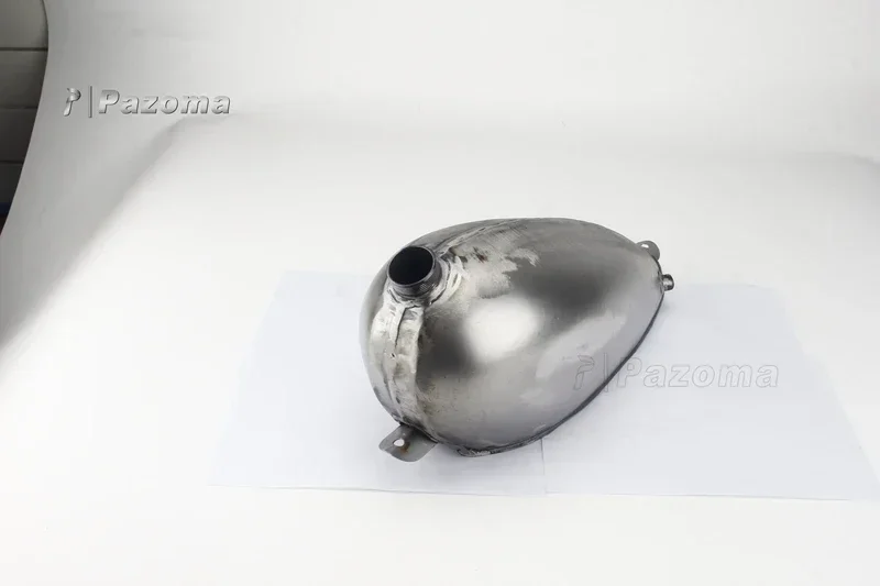 High Quality and Durable Fuel Tank Gas Tanks Universal for Retro Refit Single Beam Motorcycle