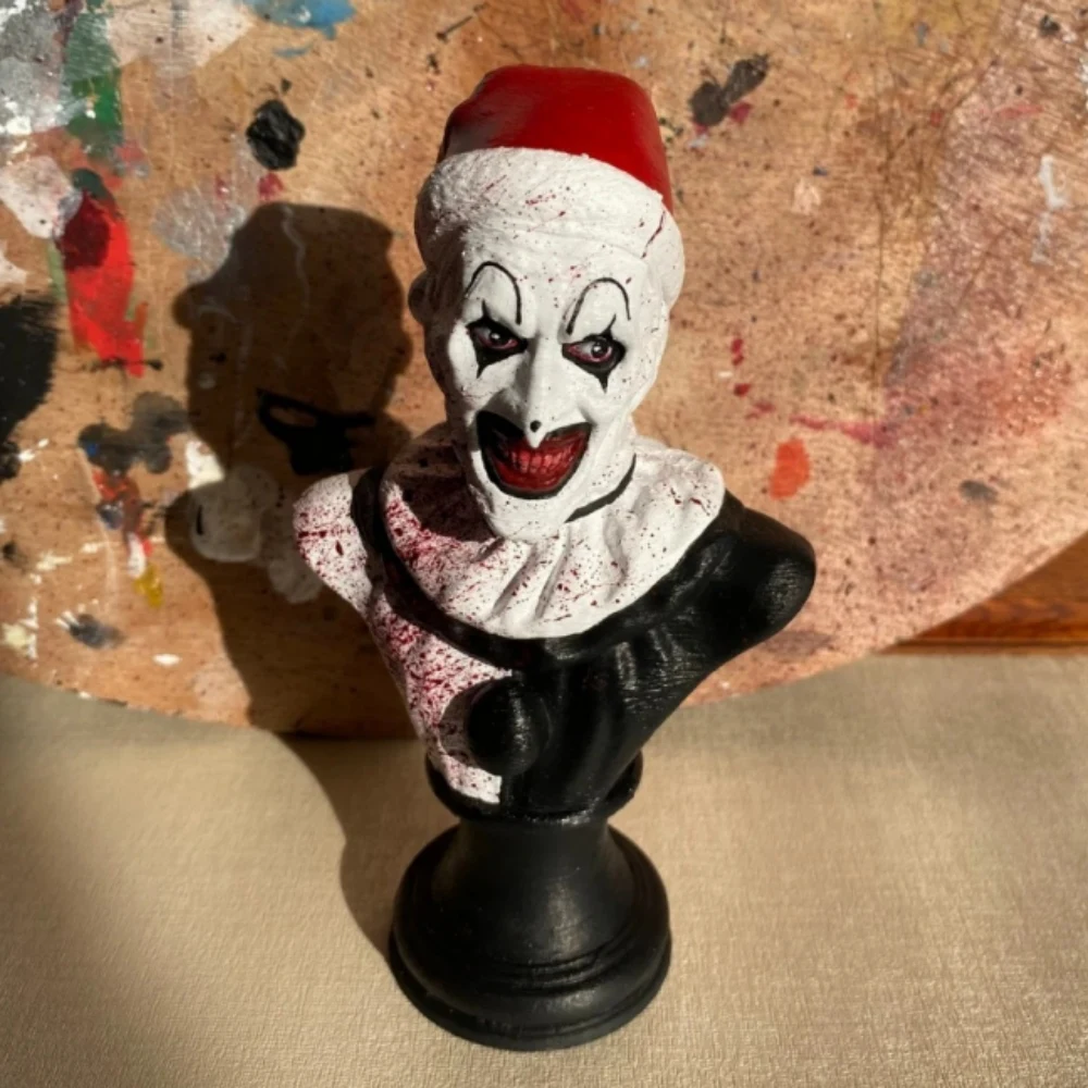 Broken Clown Resin Half Body Statue Halloween Ornament With Terrifying Atmosphere Decorative Resin Crafts