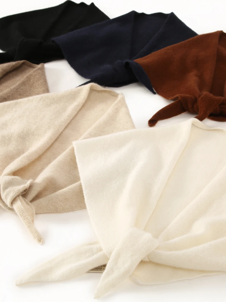 

CHICUU 100% Cashmere Little Triangle Scarf Women Autumn Winter New Fashion Cashmere Knitwear Scarf Soft Comfy Shawls