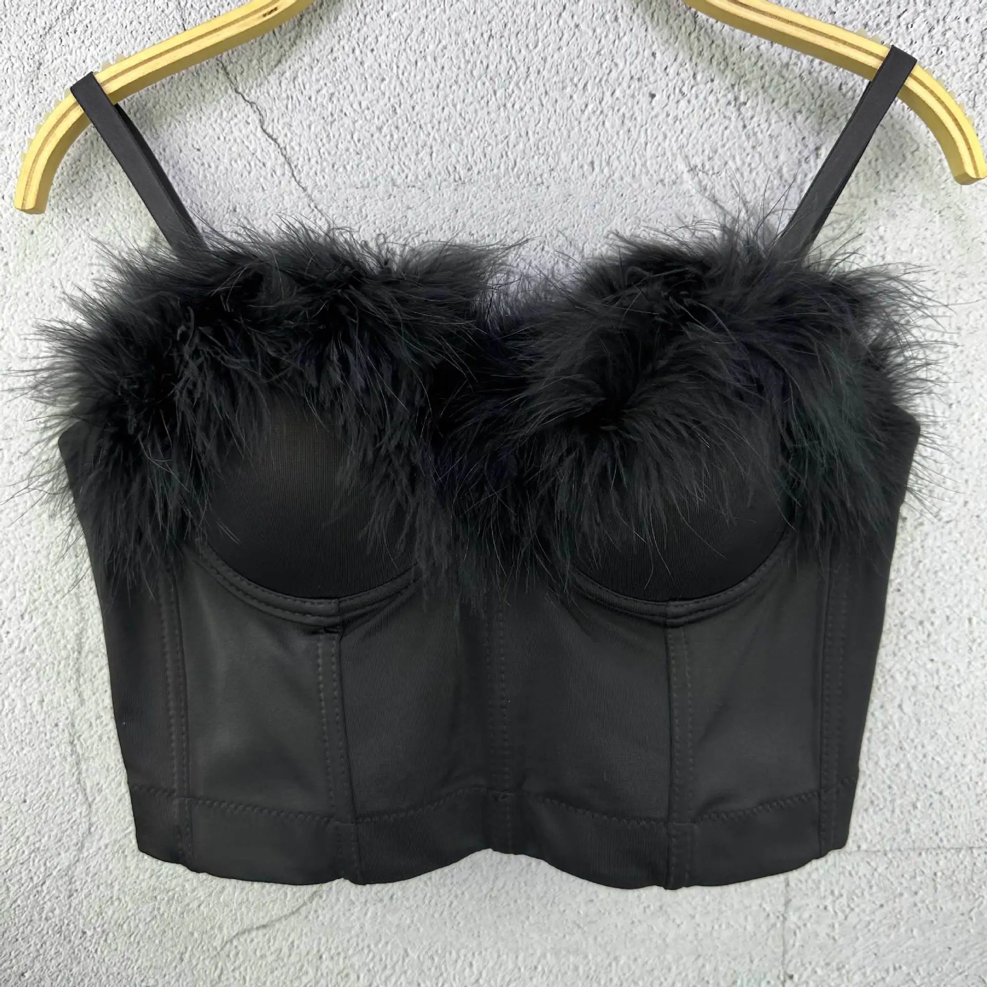 J750 Прямая поставка, красивые бюстгальтеры для девочек и женщин, топы-трубы Sweet Memory, черный, белый, красный, с перьями, маленькая майка на бретелях, одежда в стиле ретро