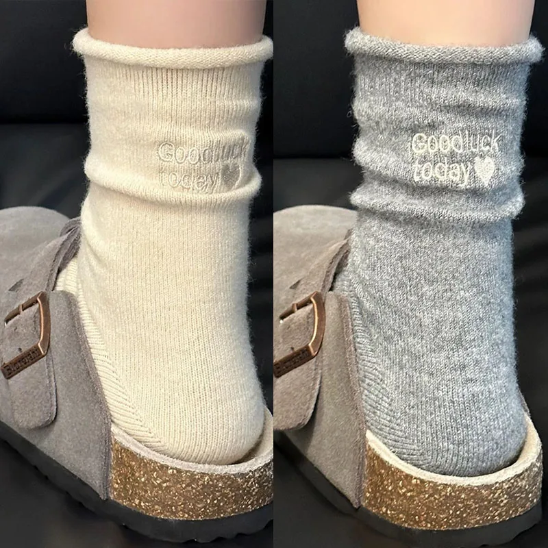 

Cotton Solid Color Thickened Socks Embroidery Letters Warm Winter Women's Socks Japanese Kawaii Slouchy Cozy Mid Calf Crew Socks