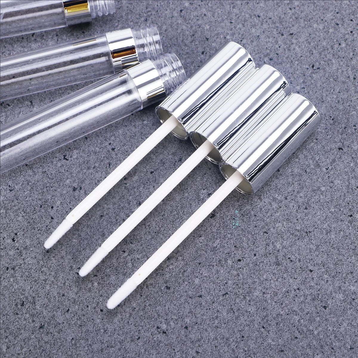 

3Pcs Lip Gloss Tubes with Wand 6Ml Silver Gloss Balm Bottles Empty Portable Containers Travel Makeup Liquid Storage