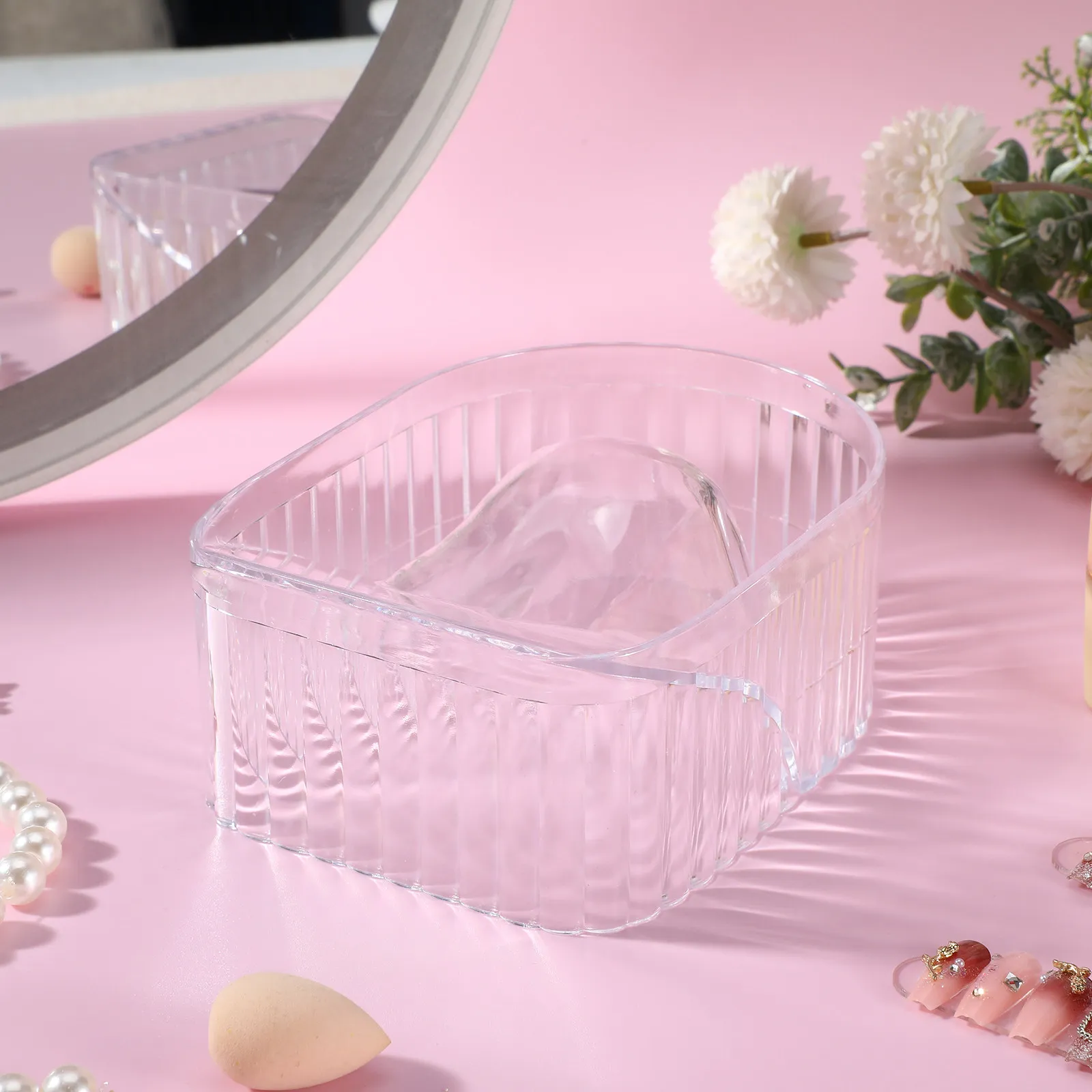 

Clear Nail Soaking Bowl Raised Middle Groove Comfortable Hand Care Nail Soak Off Bowl Professional Salon Home Use Manicure
