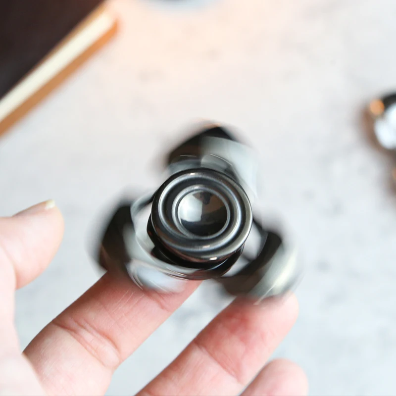 EDC Spielzeug Finger Spinner Fingertip Gyroskop Büro Stress Relief Spielzeug Fidget Spinner Desktop Spielzeug Für Erwachsene Kinder Geschenk