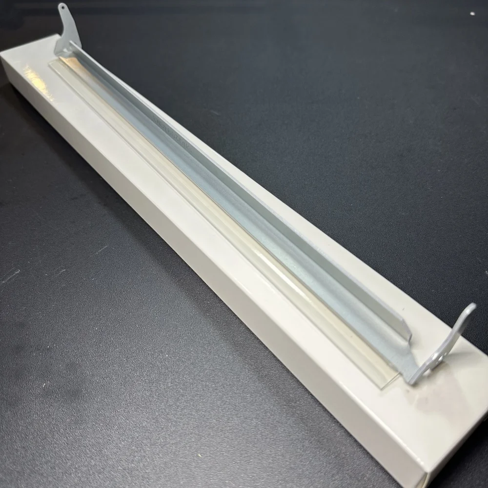 

For KONICA MINOLTA Bizhub Press C1060 1070 C1060L C1070L DU105-Blade A50UR70K00 Drum Transfer Cleaning Blade..