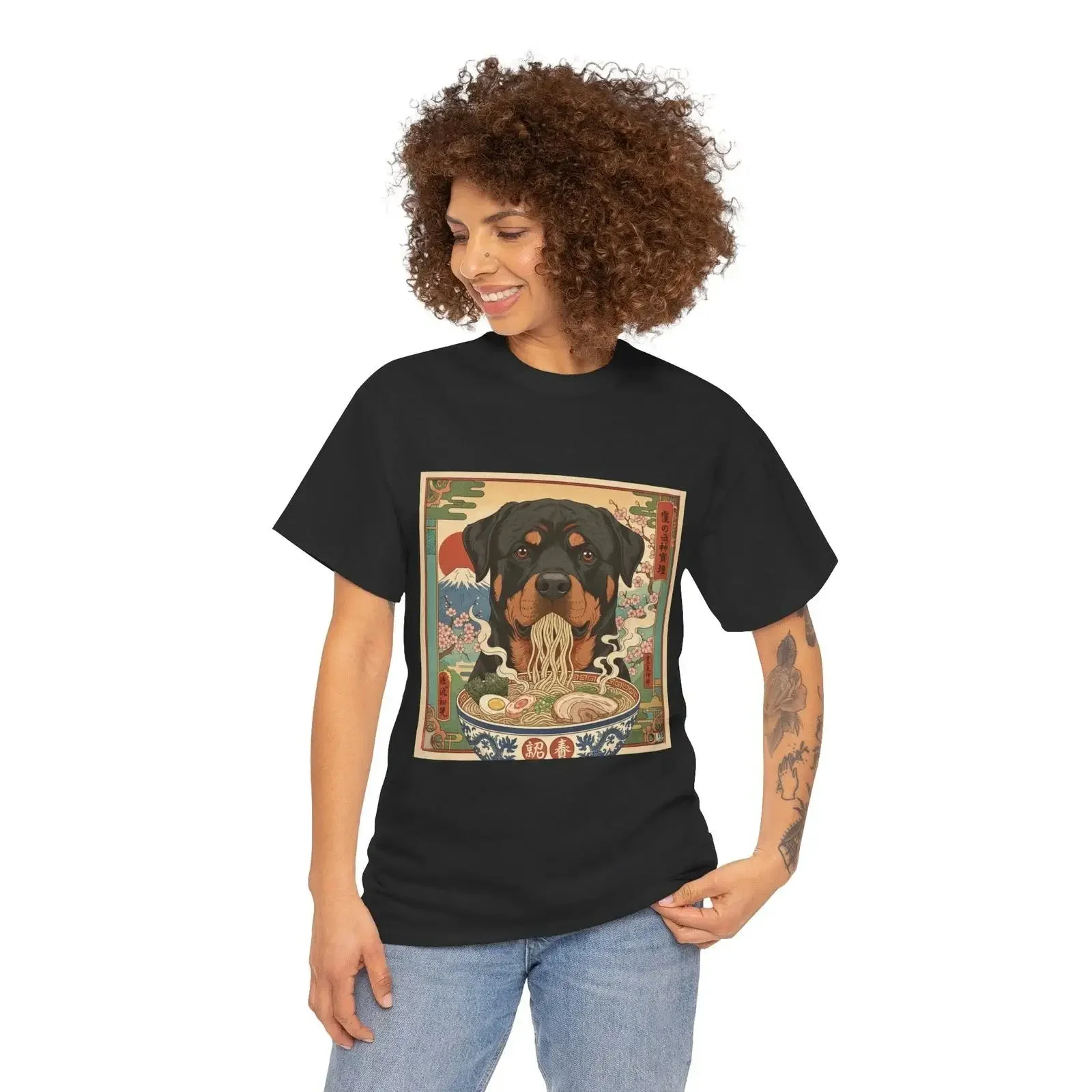 Rottweiler Eating Ramen Illustration T Shirt vintage Washed homme Top For Everyday Wear graphic Stylish streetwear Versatile